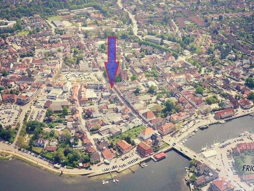 Mehrfamilienhaus zum Kauf als Kapitalanlage geeignet 438.000 € 7 Zimmer 176 m² 98 m² Grundstück Neustadt Neustadt in Holstein 23730