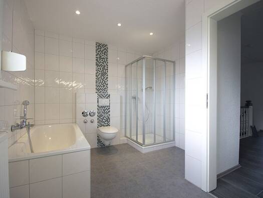 Maisonette zur Miete 1.550 € 5 Zimmer 170 m² Geschoss EG/2 frei ab 01.10.2026 Burgaltendorf Stadtbezirk VIII 45289