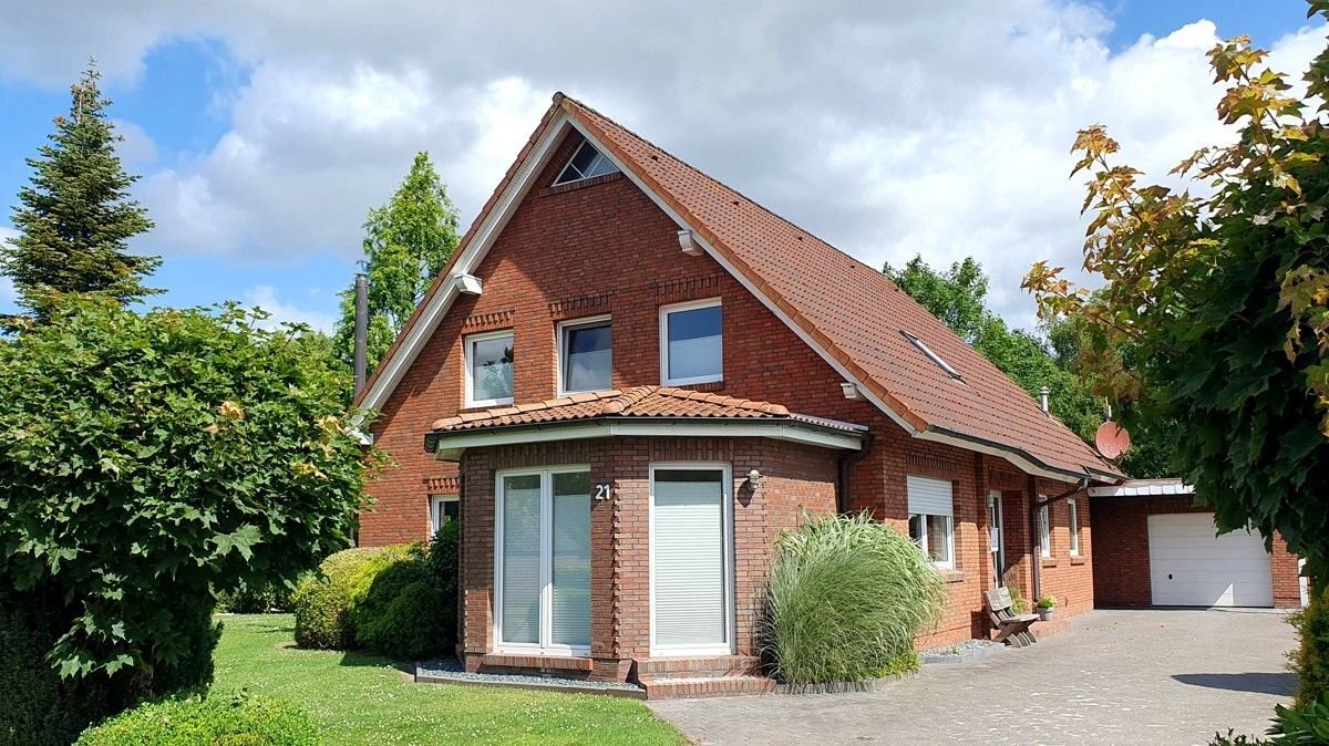 Einfamilienhaus zum Kauf 419.000 € 5 Zimmer 190 m²<br/>Wohnfläche 2.505 m²<br/>Grundstück Zwischenbergen Wiesmoor 26639