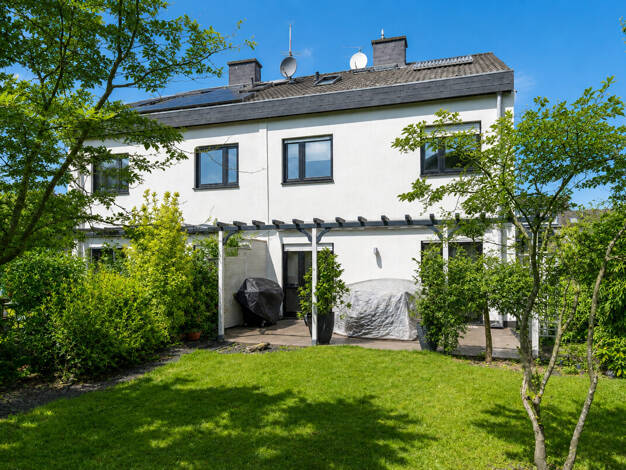 Doppelhaushälfte zum Kauf provisionsfrei 670.000 € 6 Zimmer 221 m² 315 m² Grundstück Urberach Rödermark 63322