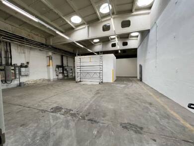 Lagerhalle zur Miete provisionsfrei 4 € 560 m² Lagerfläche teilbar von 161 m² bis 235 m² Grevesmühlener Straße 20-22 Lankow Schwerin 19057