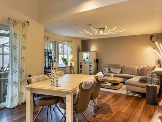 Doppelhaushälfte zum Kauf 399.000 € 3 Zimmer 100 m² 289 m² Grundstück Harksheide Norderstedt 22844