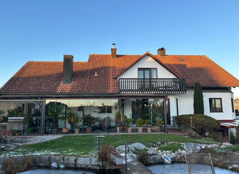 Haus zur Miete 2.920 € 9 Zimmer 228 m²<br/>Wohnfläche 1.000 m²<br/>Grundstück ab sofort<br/>Verfügbarkeit Kneiting Pettendorf 93186
