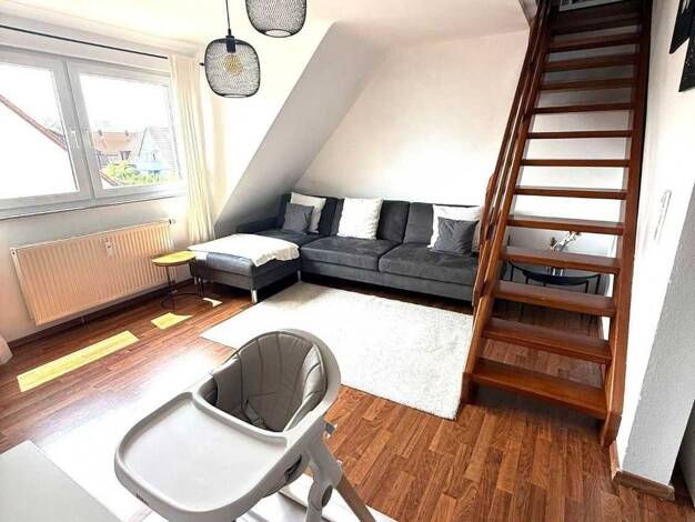 Wohnung zum Kauf 298.000 € 2,5 Zimmer 75 m² Dachgeschoss, 3. Geschoss Fellbach 70736