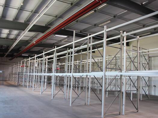 Lagerhalle zur Miete provisionsfrei 4.300 € 860 m² Lagerfläche Rolf-Uhrmacher-Allee 1 Stelle Stelle 21435
