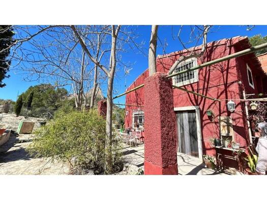 Bauernhaus zum Kauf 250.000 € 4 Zimmer 155 m² 15.453 m² Grundstück Relleu 03578