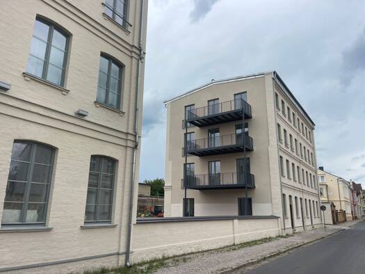 Studio zur Miete 1.250 € 3 Zimmer 104 m² Geschoss EG/3 frei ab 01.04.2026 Grabenstraße 5 a Luckenwalde 14943