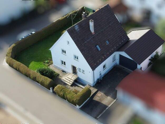 Einfamilienhaus zum Kauf provisionsfrei 475.000 € 8 Zimmer 136 m² 544 m² Grundstück Ottobeuren 87724