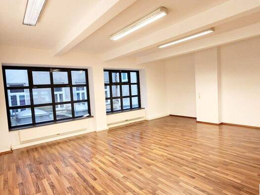 Atelier zur Miete 14,71 € 137,3 m² Bürofläche Stumpergasse Wien 1060