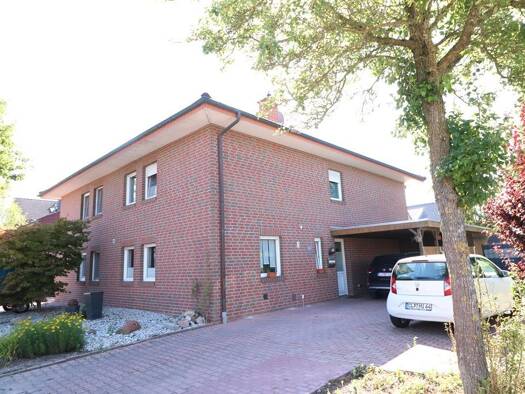 Doppelhaushälfte zum Kauf 296.800 € 4 Zimmer 130,2 m² 320 m² Grundstück Cloppenburg Cloppenburg 49661