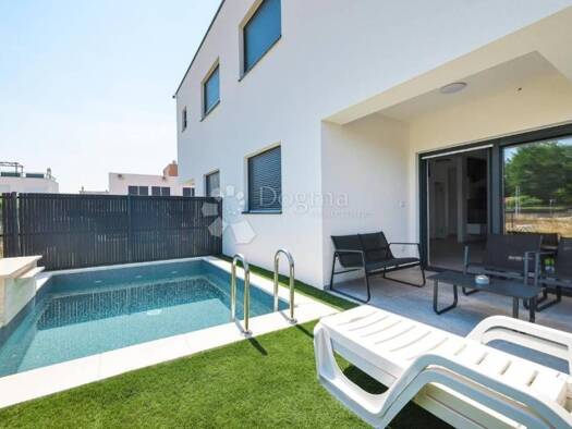 Haus zum Kauf 420.000 € 4 Zimmer 111 m² Privlaka Privlaka