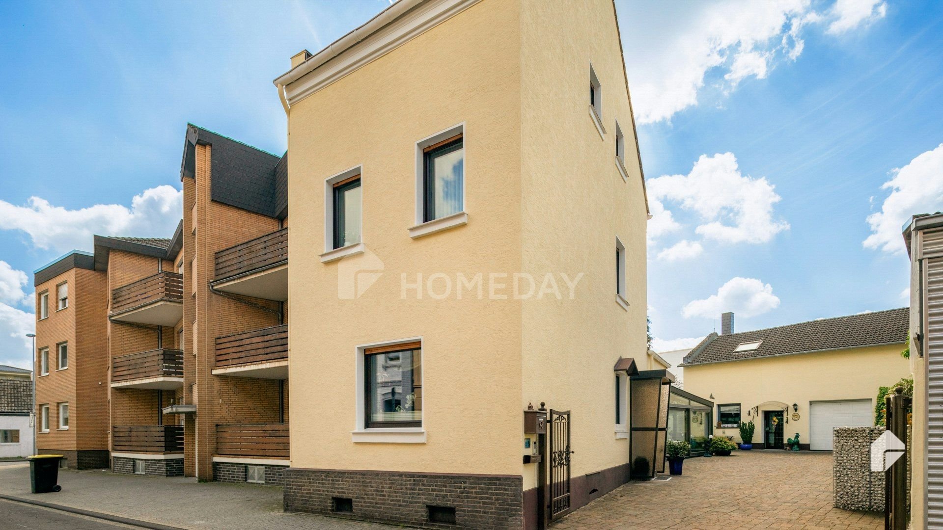 Einfamilienhaus zum Kauf 330.000 € 4 Zimmer 100 m²<br/>Wohnfläche 402 m²<br/>Grundstück Euskirchen Euskirchen 53879