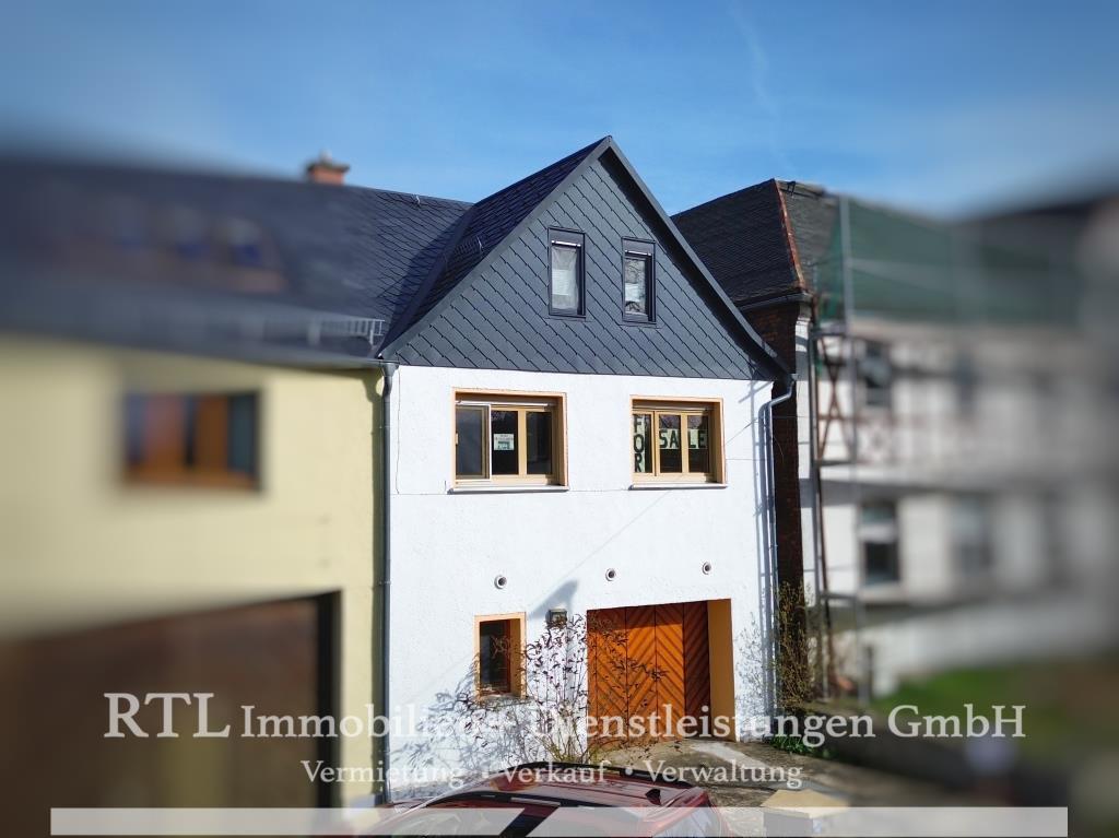 Einfamilienhaus zum Kauf provisionsfrei 99.900 € 4 Zimmer 98 m²<br/>Wohnfläche 182 m²<br/>Grundstück ab sofort<br/>Verfügbarkeit Reitzengeschwenda Drognitz 07338