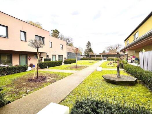 Gewerbeobjekt zum Kauf als Kapitalanlage geeignet 1.100.000 € 10 Zimmer 614 m² 1.321 m² Grundstück Straß in Steiermark 8472