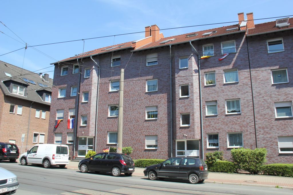 Wohnung zur Miete 313 € 2 Zimmer 61,9 m²<br/>Wohnfläche 2.<br/>Geschoss ab sofort<br/>Verfügbarkeit Horster Str. 77a Buer Gelsenkirchen 45897