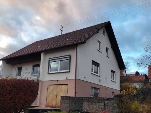 Einfamilienhaus zur Miete 850 € 7 Zimmer 120 m² 590 m² Grundstück frei ab 01.05.2026 Meßstetten 72469