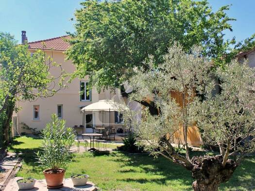 Haus zum Kauf 796.000 € 239 m² 740 m² Grundstück Ouest Sud Vaison-la-Romaine 84110