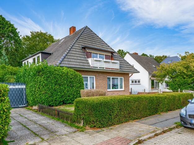 Mehrfamilienhaus zum Kauf 345.000 € 6 Zimmer 194 m² 528 m² Grundstück Fähr-Lobbendorf Bremen 28755