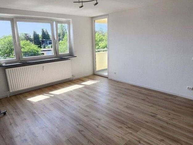 Wohnung zum Kauf provisionsfrei 197.500 € 3 Zimmer 76 m² 3. Geschoss Berliner Ring 43 Wartberg Wertheim 97877
