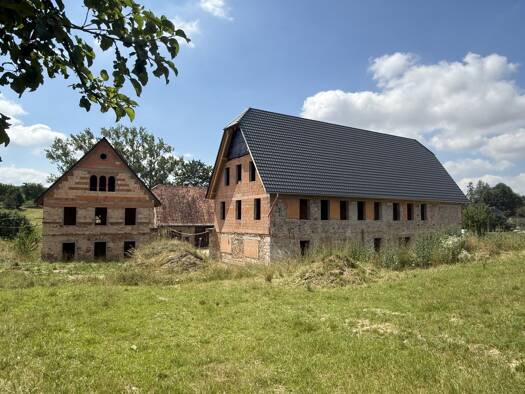 Einfamilienhaus zum Kauf 825.000 € 760 m² 24.836 m² Grundstück Langenleuba-Oberhain Penig 09322