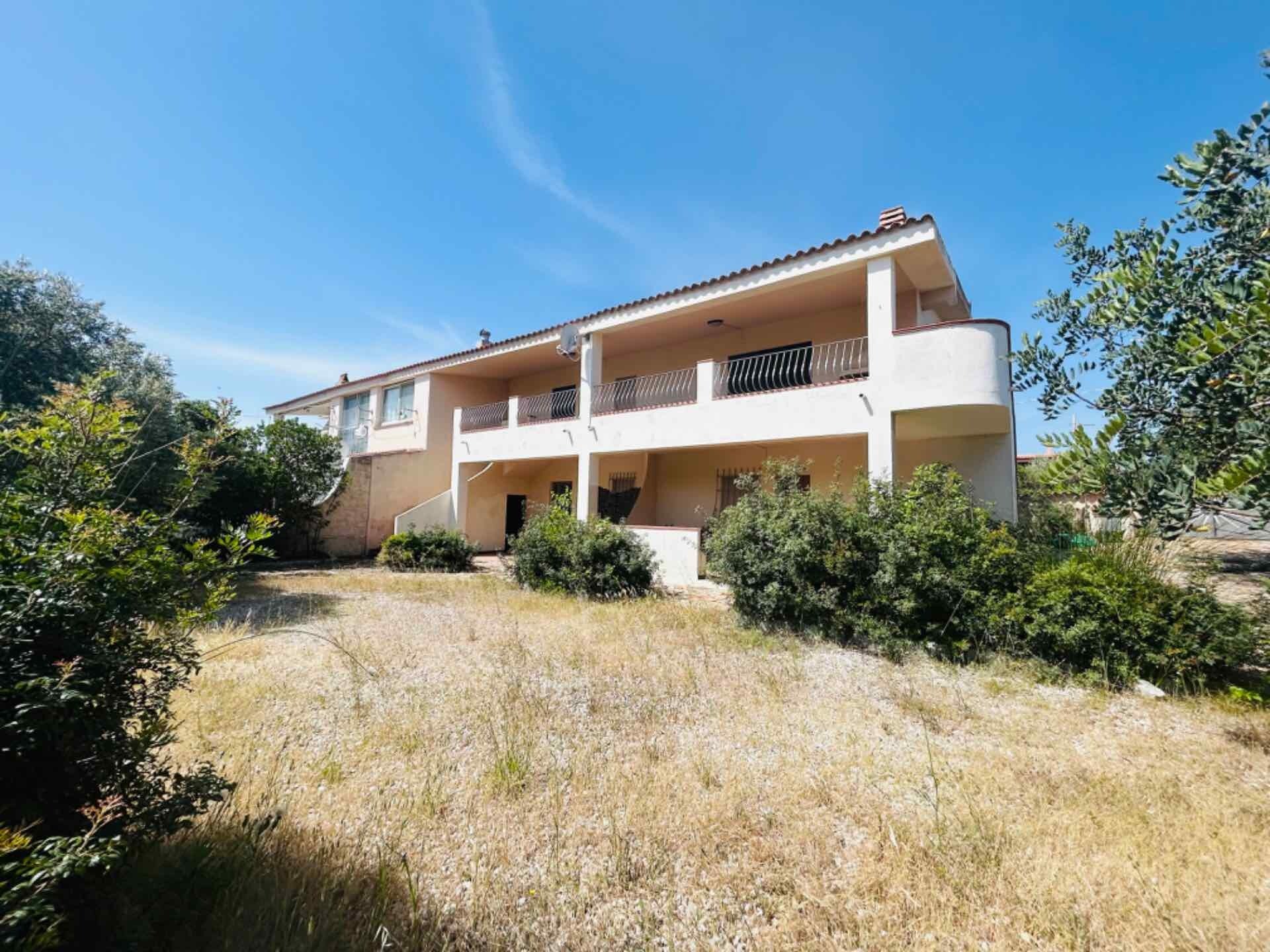 Haus zum Kauf 855.000 € 18 Zimmer 260 m²<br/>Wohnfläche 750 m²<br/>Grundstück S´Ena e Sa Chitta - SARDINIEN