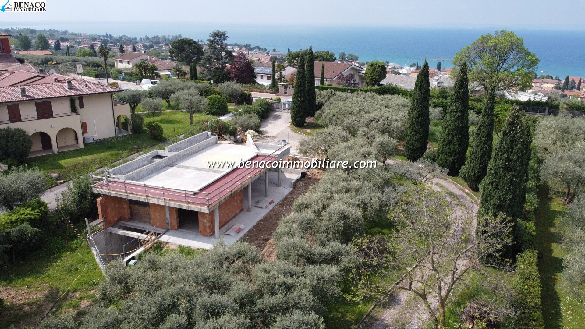 Villa zum Kauf 1.100.000 € 4 Zimmer 180 m²<br/>Wohnfläche 700 m²<br/>Grundstück ab sofort<br/>Verfügbarkeit via Costabella Bardolino 37011