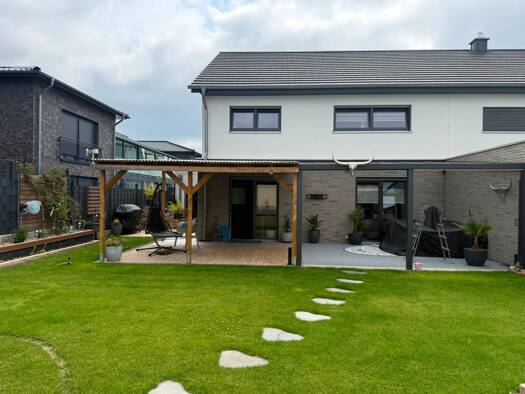 Doppelhaushälfte zur Miete 1.400 € 4 Zimmer 153 m² frei ab 01.11.2026 Bussardring 24 Rühen Rühen 38471