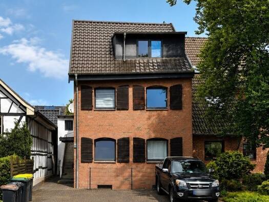 Mehrfamilienhaus zum Kauf 559.000 € 8 Zimmer 191 m² 324 m² Grundstück Troisdorf Troisdorf 53840