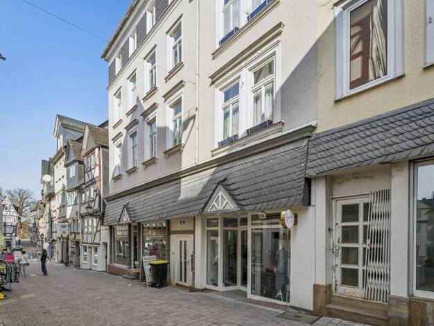 Mehrfamilienhaus zum Kauf 775.000 € 14 Zimmer 278,4 m² 170 m² Grundstück Naunheim Wetzlar 35578