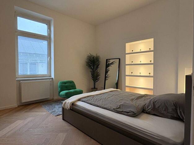 Wohnung zur Miete 590 € 4 Zimmer 95,3 m² 2. Geschoss Hartingstraße 4 Wiesbaden 65195