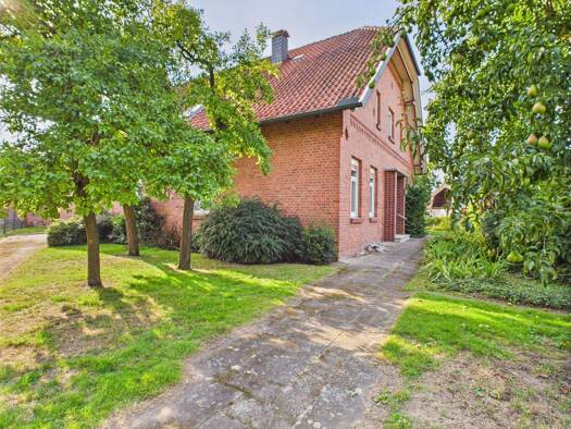 Einfamilienhaus zum Kauf 240.000 € 8 Zimmer 195 m² 1.330 m² Grundstück Nendorf Stolzenau 31592