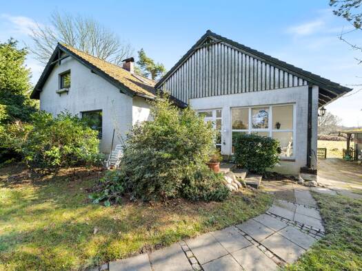 Einfamilienhaus zum Kauf 449.000 € 5,5 Zimmer 140,3 m² 927 m² Grundstück Thesdorf 25421