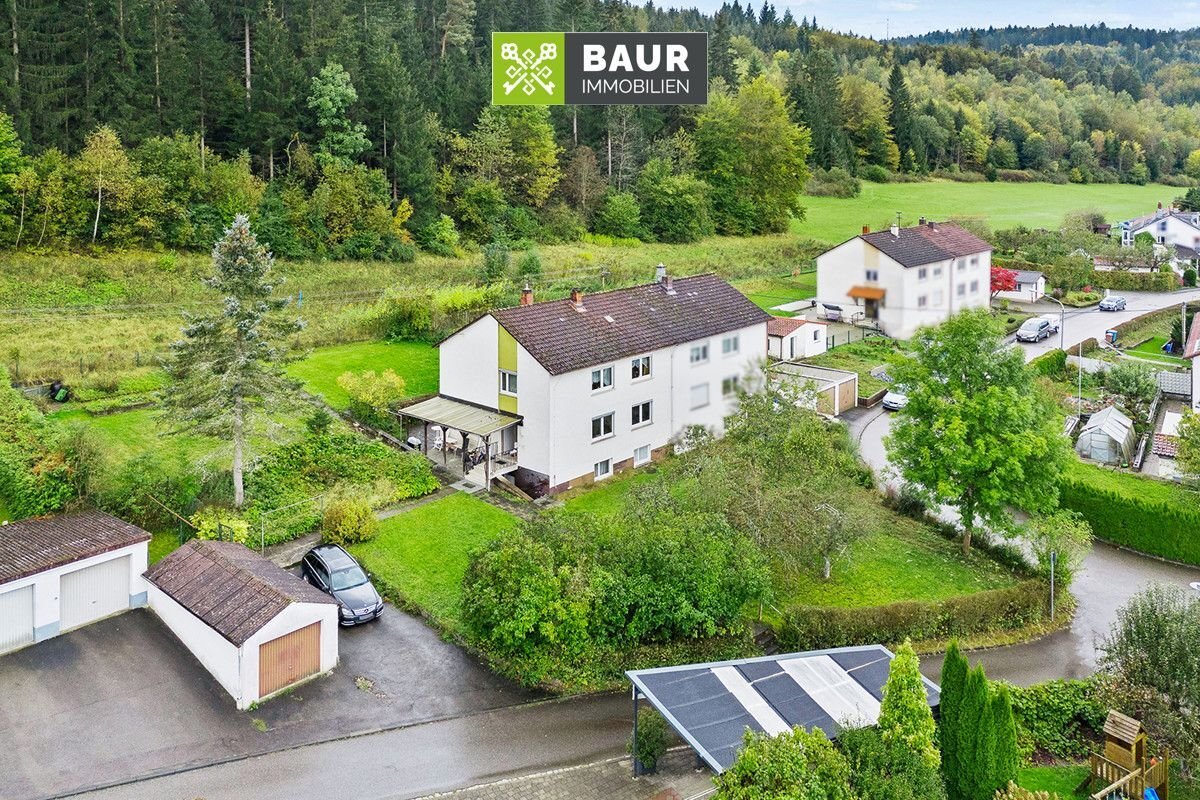 Mehrfamilienhaus zum Kauf 329.000 € 6 Zimmer 150 m²<br/>Wohnfläche 1.145 m²<br/>Grundstück Tuttlingen Tuttlingen 78532