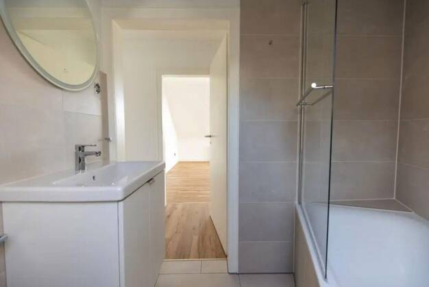 Wohnung zur Miete 500 € 2 Zimmer 43 m² Dachgeschoss, 4. Geschoss Stockder Straße 136 Hölterfeld Remscheid 42857