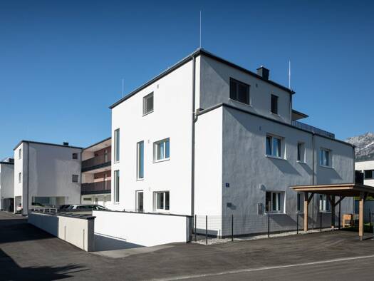 Tiefgaragenstellplatz zur Miete 94,33 € Hallein 5400