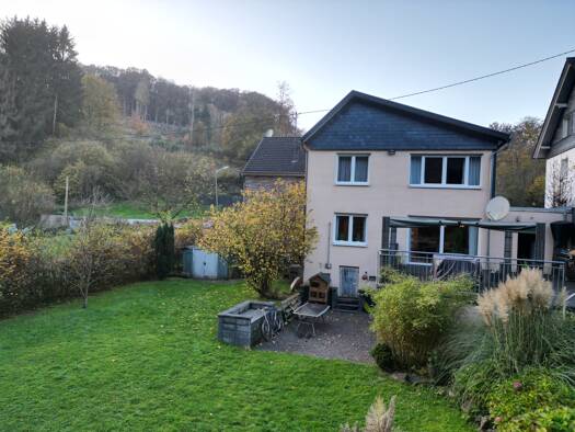 Doppelhaushälfte zum Kauf 339.000 € 6 Zimmer 132 m² 934 m² Grundstück Liefenroth Gummersbach 51645
