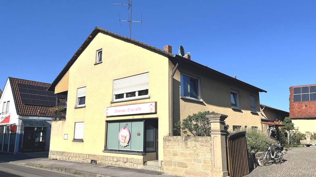 Mehrfamilienhaus zum Kauf 220.000 € 5 Zimmer 170 m² 244 m² Grundstück Sand 97522