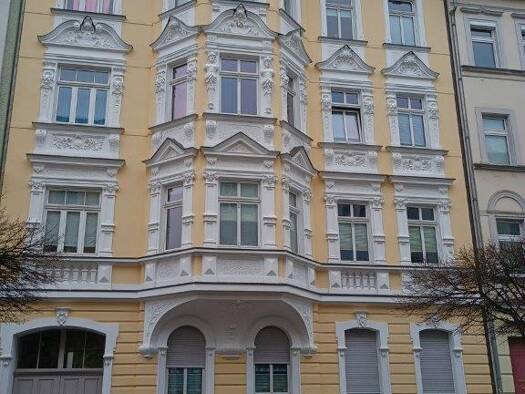 Wohnung zum Kauf 95.000 € 3 Zimmer 83 m² 3. Geschoss Talstraße 42 Innenstadt Gera 07545