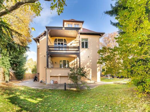 Villa zum Kauf 1.650.000 € 12 Zimmer 450 m² 1.021 m² Grundstück Südstadt Weimar 99425