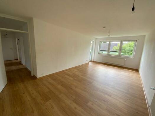 Wohnung zur Miete 709 € 3 Zimmer 85,5 m² 1. Geschoss frei ab 04.09.2026 Im Kreuzerfeld 21, 25 Ringen Grafschaft 53501