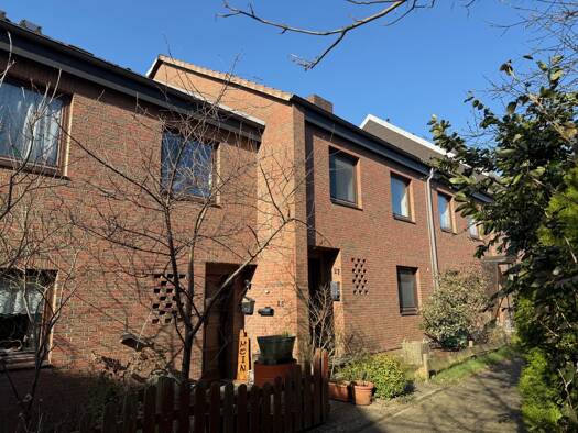 Reihenmittelhaus zum Kauf 319.000 € 5 Zimmer 132 m² 228 m² Grundstück Achim 28832