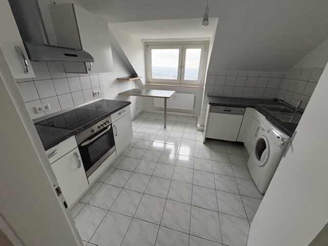 Wohnung zur Miete 520 € 3,5 Zimmer 79,2 m²<br/>Wohnfläche 3.<br/>Geschoss ab sofort<br/>Verfügbarkeit Winkelstraße 2 Mitte Remscheid 42853