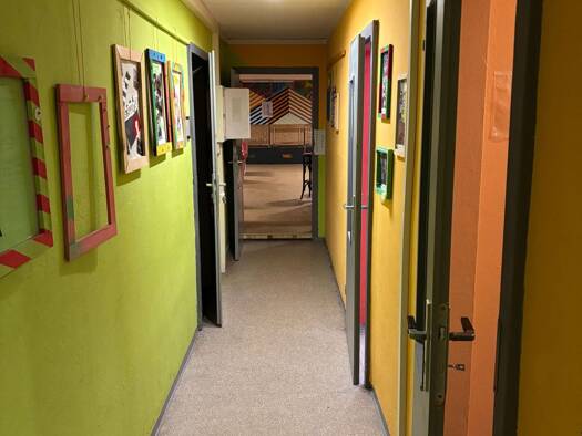 Büro zur Miete provisionsfrei 528 € 4 Zimmer 132 m² Bürofläche Bernsdorf Chemnitz 09126
