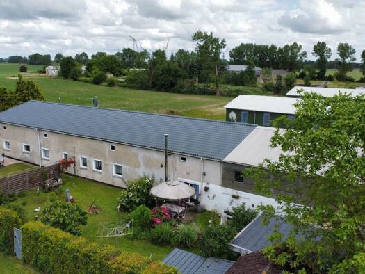 Haus zum Kauf 170.000 € 8 Zimmer 300 m² 6.659 m² Grundstück Hohenofen Sieversdorf-Hohenofen 16845