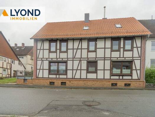 Einfamilienhaus zum Kauf 325.000 € 12 Zimmer 239 m² 782 m² Grundstück Helmighausen Diemelstadt / Helmighausen 34474