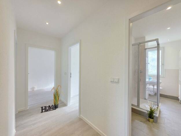 Wohnung zur Miete 353 € 3 Zimmer 57,8 m² 2. Geschoss frei ab sofort Umfassungsweg 16 Neue Neustadt Magdeburg 39124