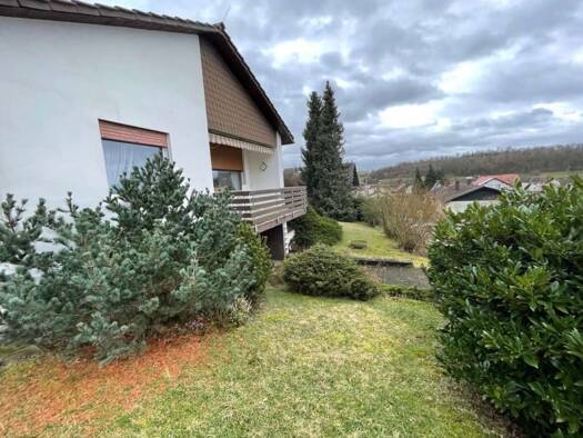 Einfamilienhaus zum Kauf 449.000 € 4 Zimmer 120 m² 1.314 m² Grundstück Langd Hungen 35410