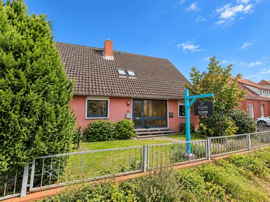 Mehrfamilienhaus zum Kauf 429.000 € 9 Zimmer 177 m² 829 m² Grundstück Stockelsdorf Stockelsdorf 23617