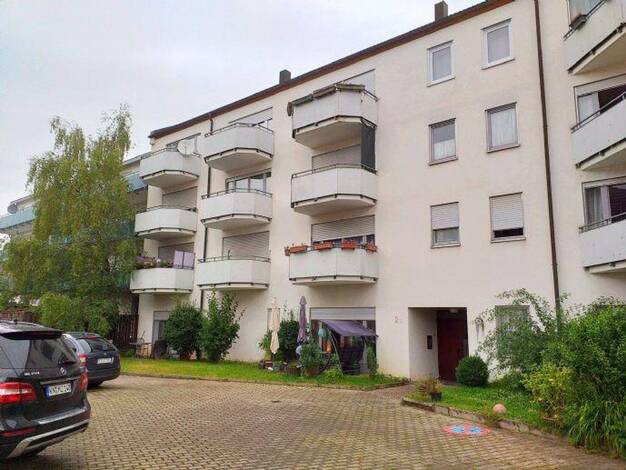 Wohnung zur Miete 530 € 1 Zimmer 29 m² 3. Geschoss frei ab 01.11.2026 Zelglestraße 2 a Singen Singen (Hohentwiel) 78224