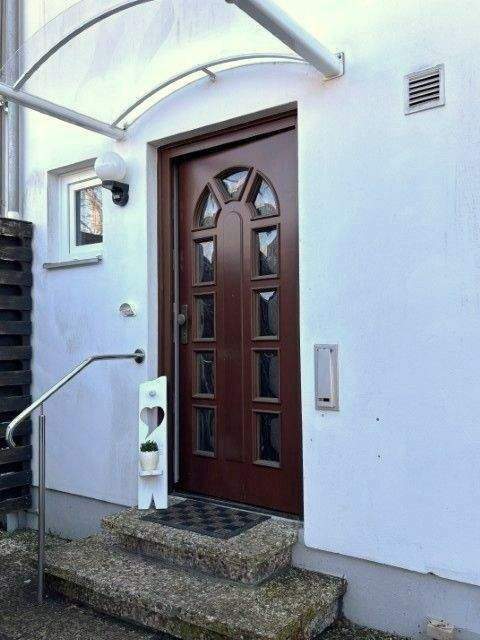 Immobilie in Rotenburg - solides Reihenmittelhaus mit Potential in guter Lage und im teilsanierten Zustand - Bild 4